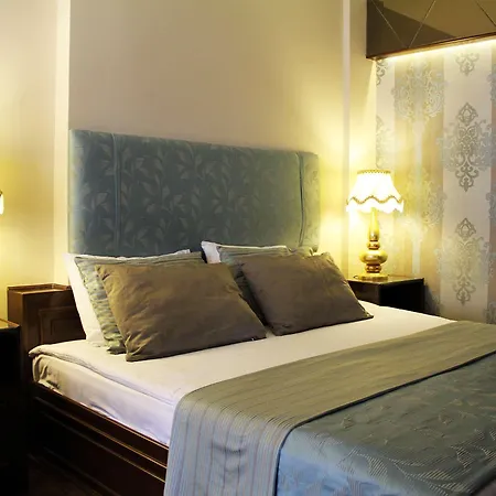 Artic Hotel