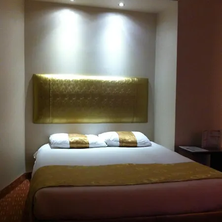 Hotel Artic 3*