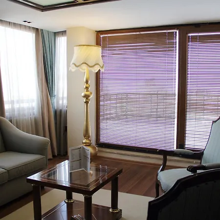 Hotel Artic 3*
