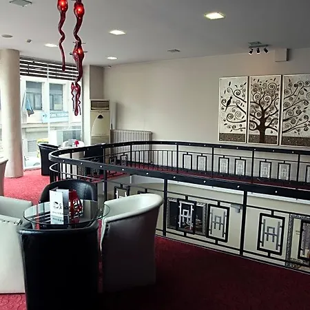 Hotel Artic 3*